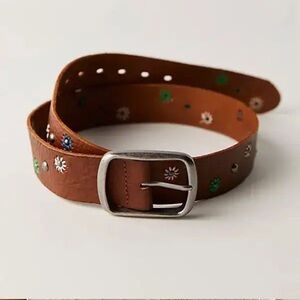 Free People Rose Bud Studded Belt!!! SOLD OUT!!! Size Small/Medium!!!